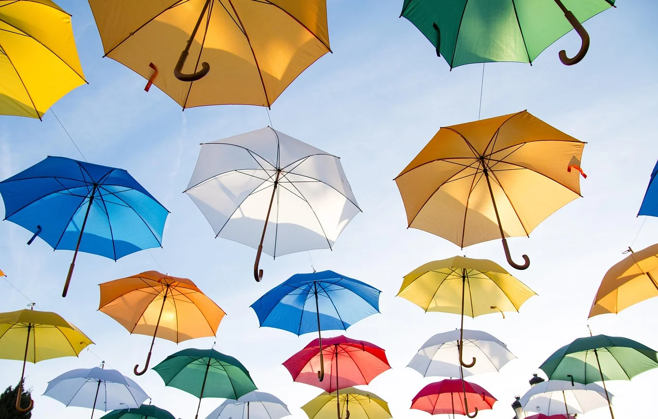 Festiwale sztuki: jak sztuka zmienia przestrzeń i publiczność
